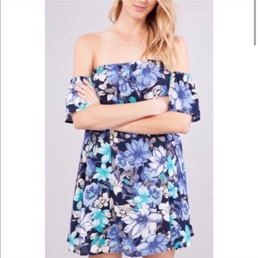 ❤️HOST PICK❤️ Blue Floral Off-Shoulder Dress - Picture 2 of 4